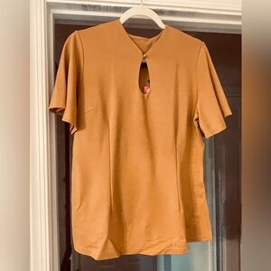 NWT* Voodoo Vixen Camel Keyhole Blouse